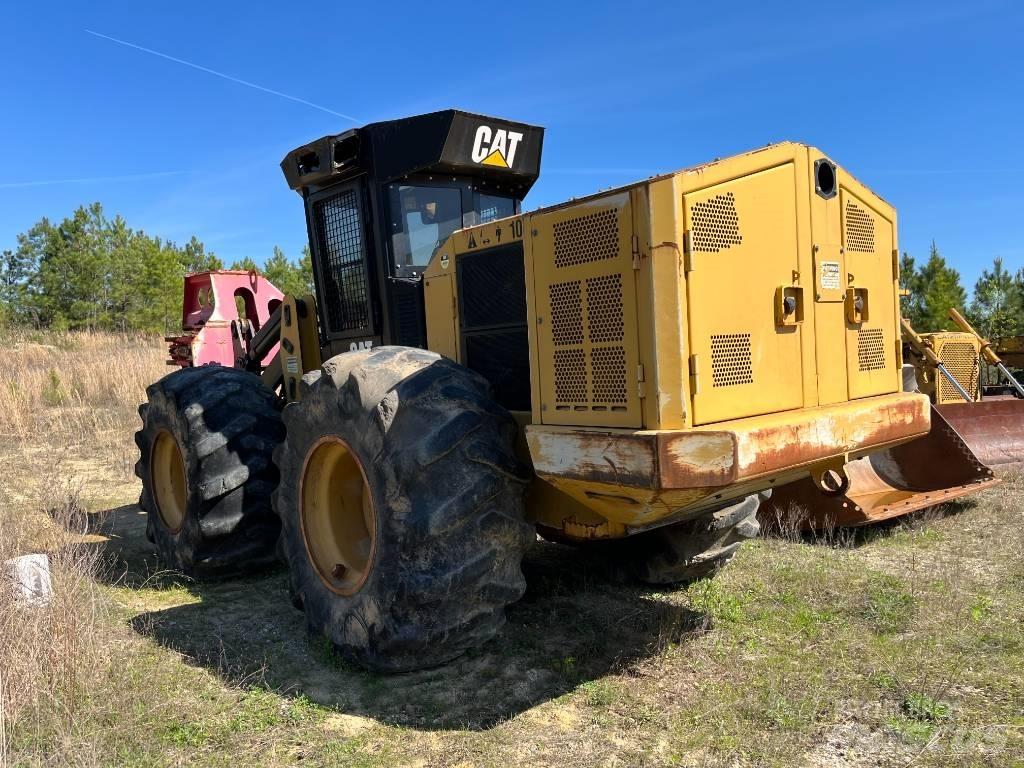 CAT 553 C 伐木歸堆機