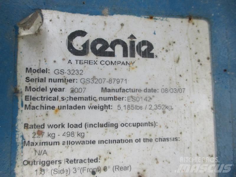Genie GS 3232 剪式升降機