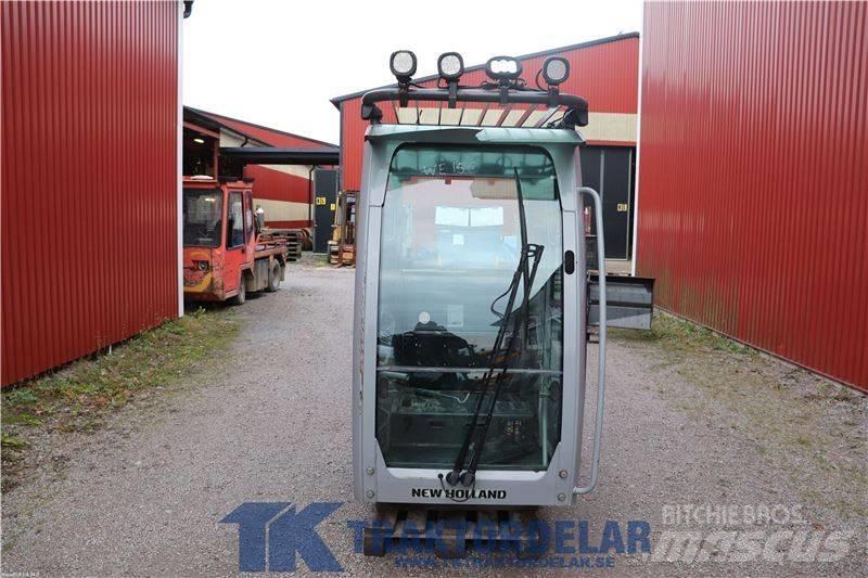 New Holland WE150C 駕駛室與內部