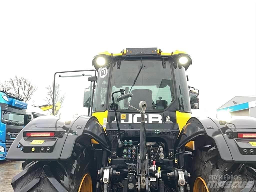 JCB Fastrac 4220 曳引機