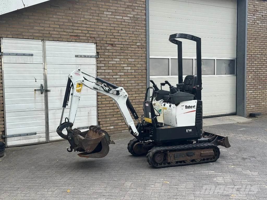 Bobcat E10 小型挖土機/掘鑿機<7t(小型挖掘機)