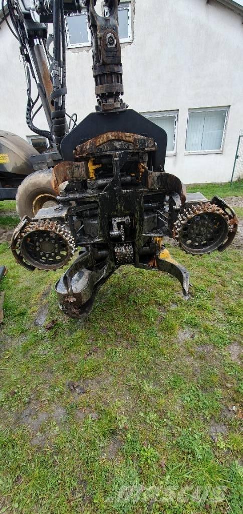 Ponsse H8 收穫機頭