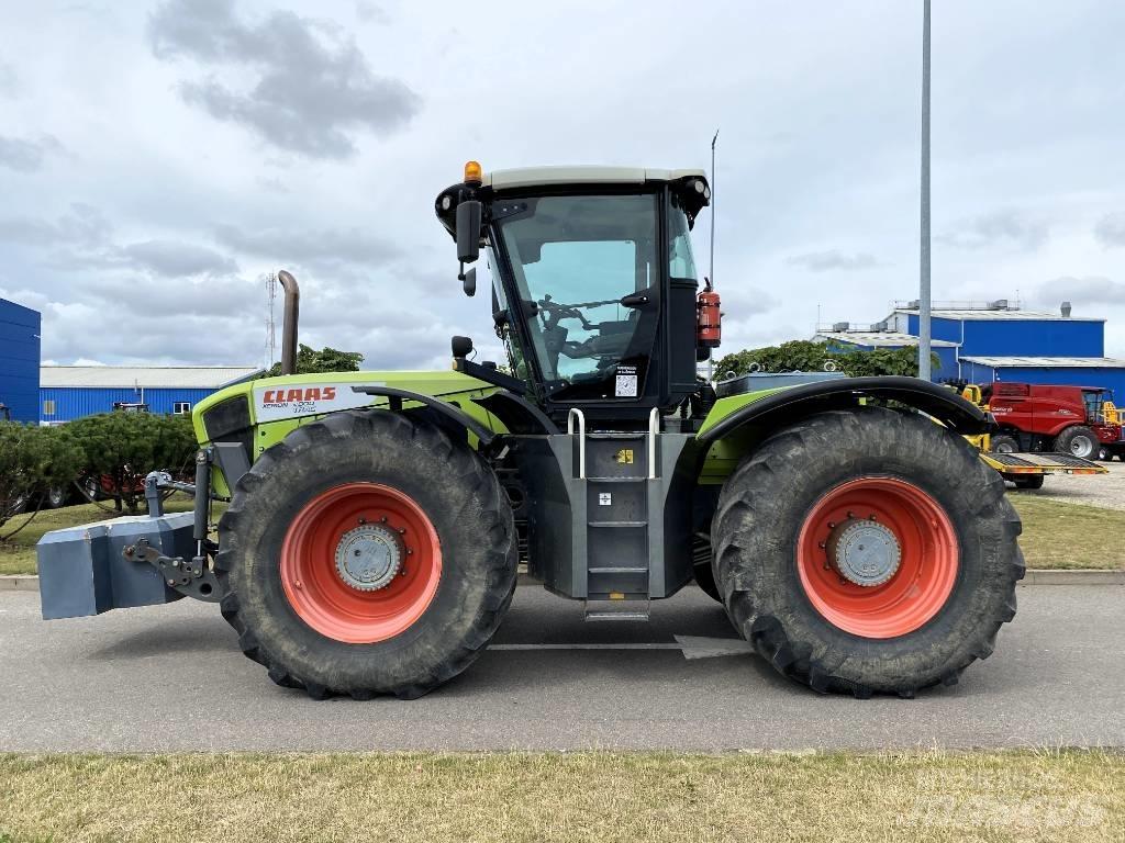 CLAAS Xerion 3800 曳引機