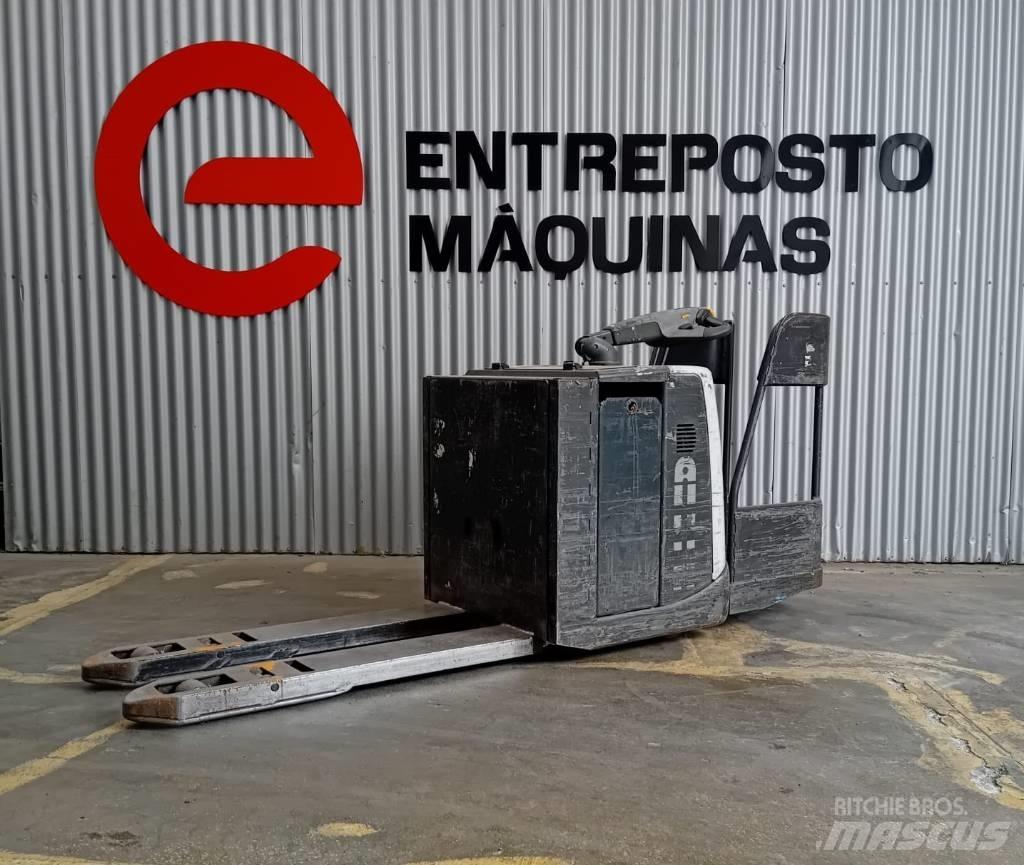 UniCarriers PMR 200F 平台型低架升降機