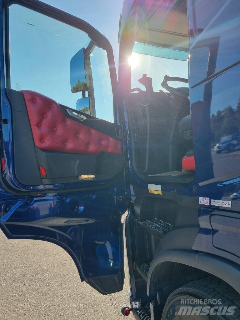 Volvo FH 13 500 TC 吊鉤式起重車