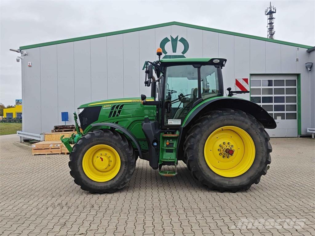 John Deere 6215R 曳引機
