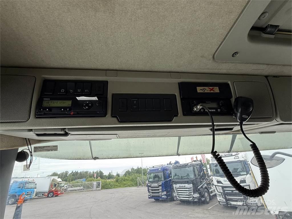 Volvo FM 500 8X4 農用 / 榖粒 卡車