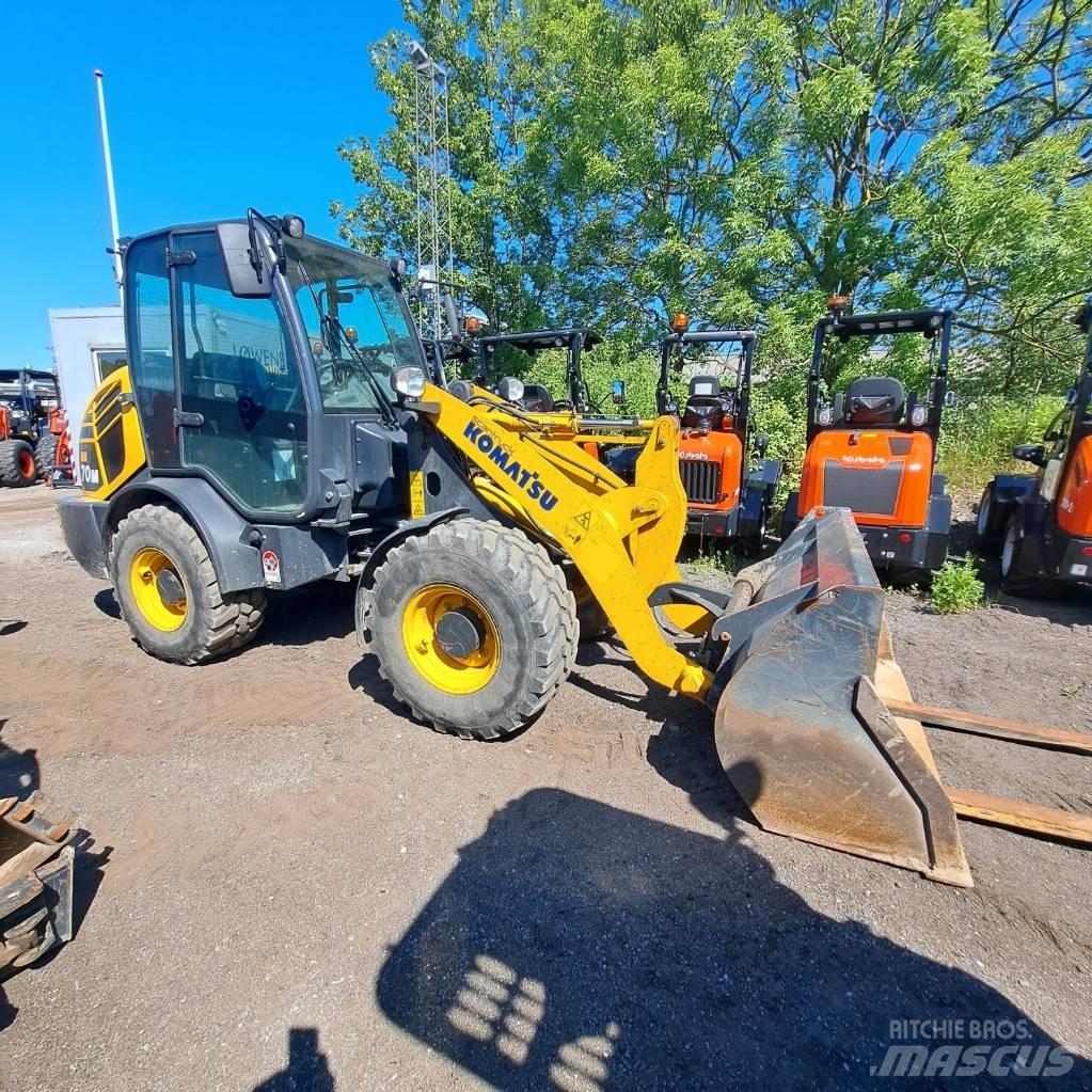Komatsu WA70M 小型裝載機
