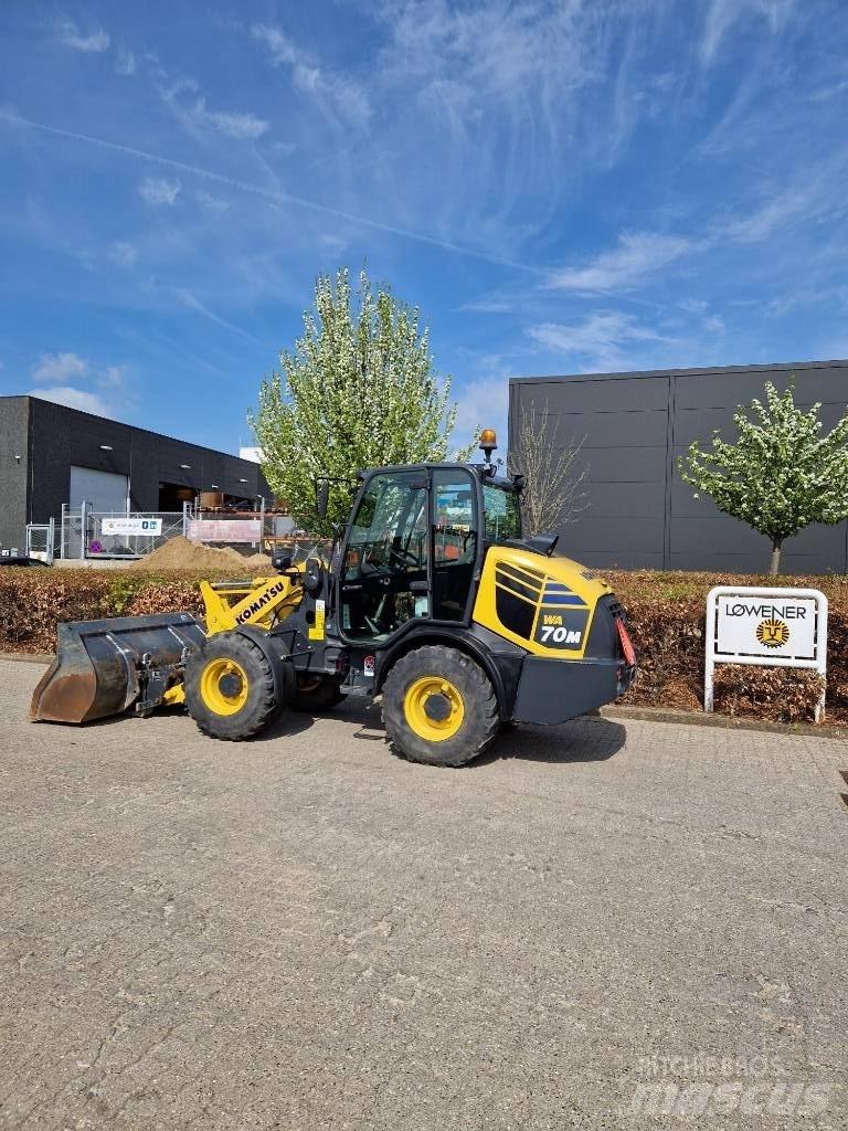 Komatsu WA70M 小型裝載機