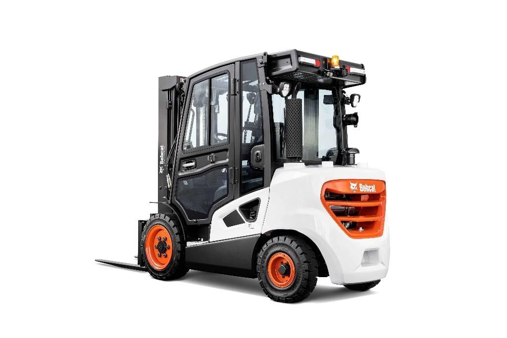 Bobcat D30S-9 柴油卡車