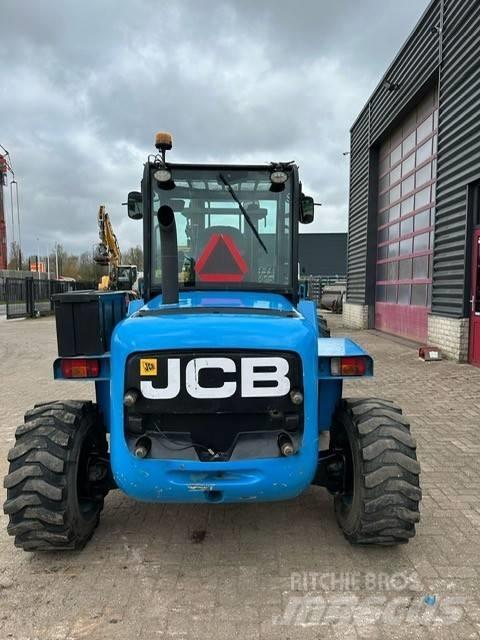 JCB 930-4 越野車