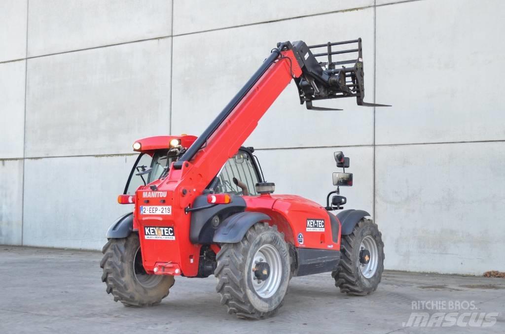 Manitou MT 933 伸縮臂操作車