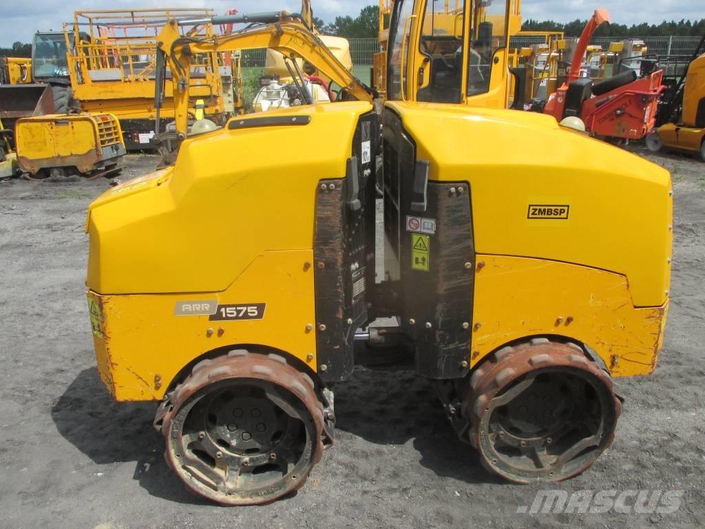 Ammann ARR 1575 雙輪滾壓機