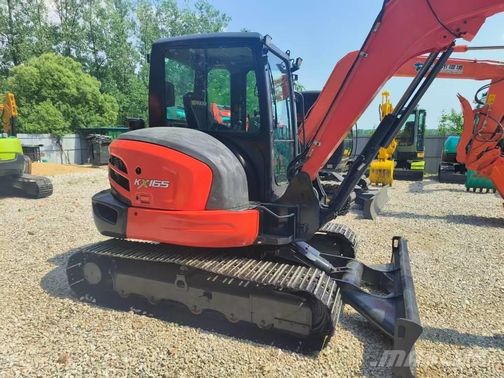 Kubota KX 165 小型挖土機/掘鑿機<7t(小型挖掘機)