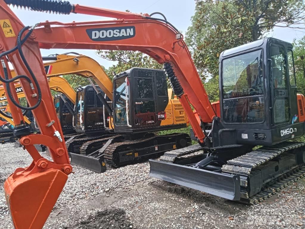Doosan DH 60-7 履帶式 挖土機/掘鑿機/挖掘機