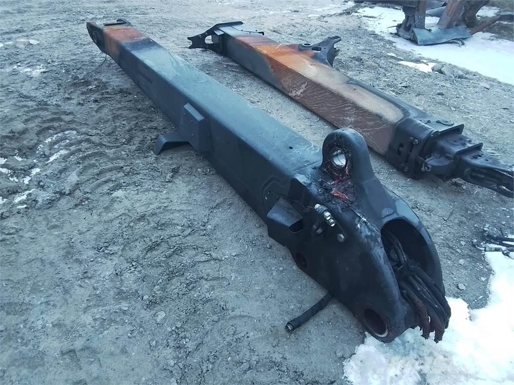 Ponsse K121M 運送起重機