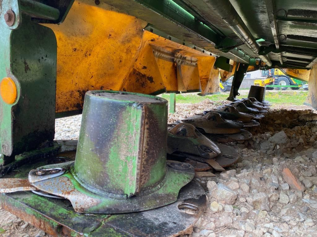 Krone Easy Cut F360M 割草劑