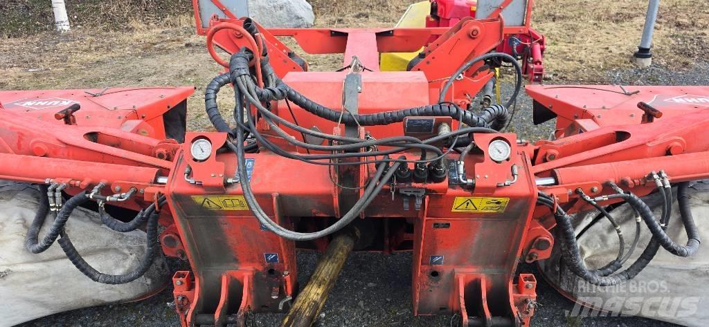 Kuhn FC 883 割草調節裝置