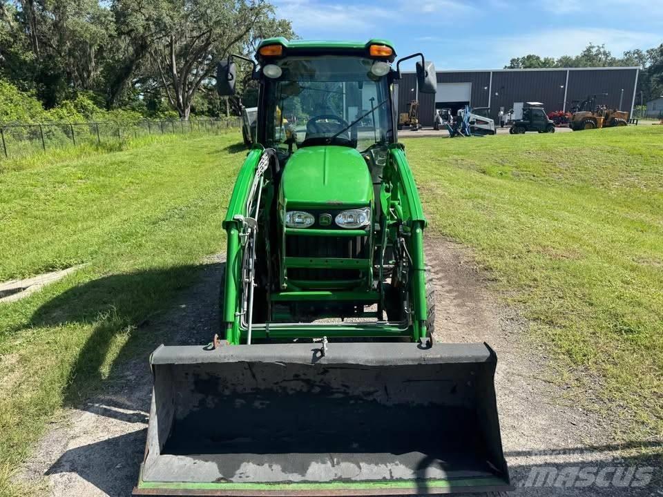 John Deere 3520 曳引機