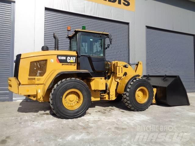 CAT 938M 輪胎式裝載機
