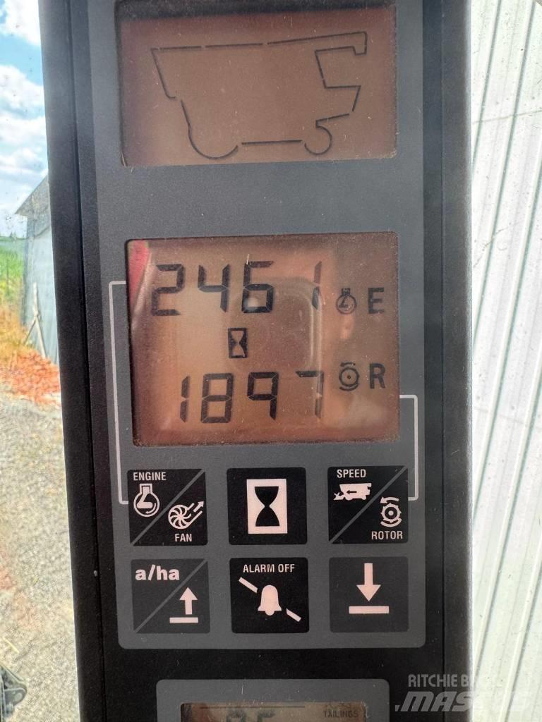 Case IH 2366E 聯合收穫機