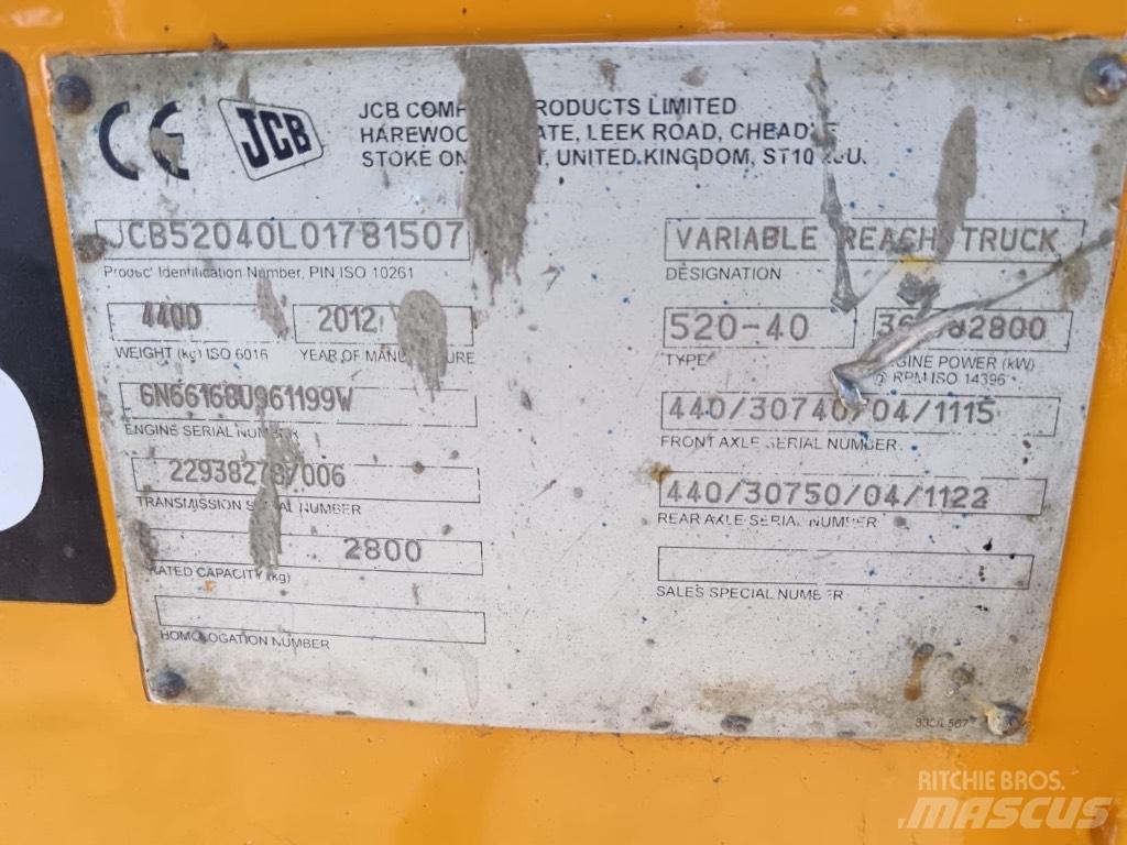 JCB 520-40 伸縮臂操作車