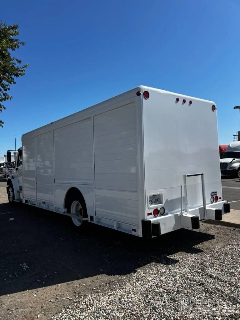 Freightliner M2 飲料運輸卡車