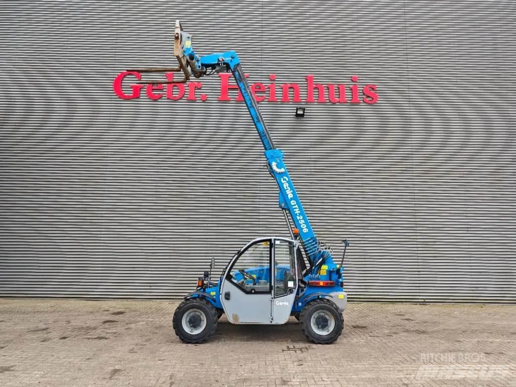 Genie GTH 2506 越野車