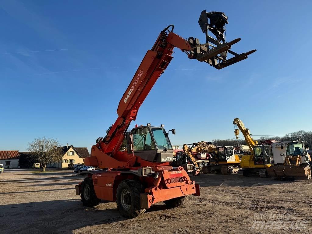 Manitou MRT 2150 M 伸縮臂操作車