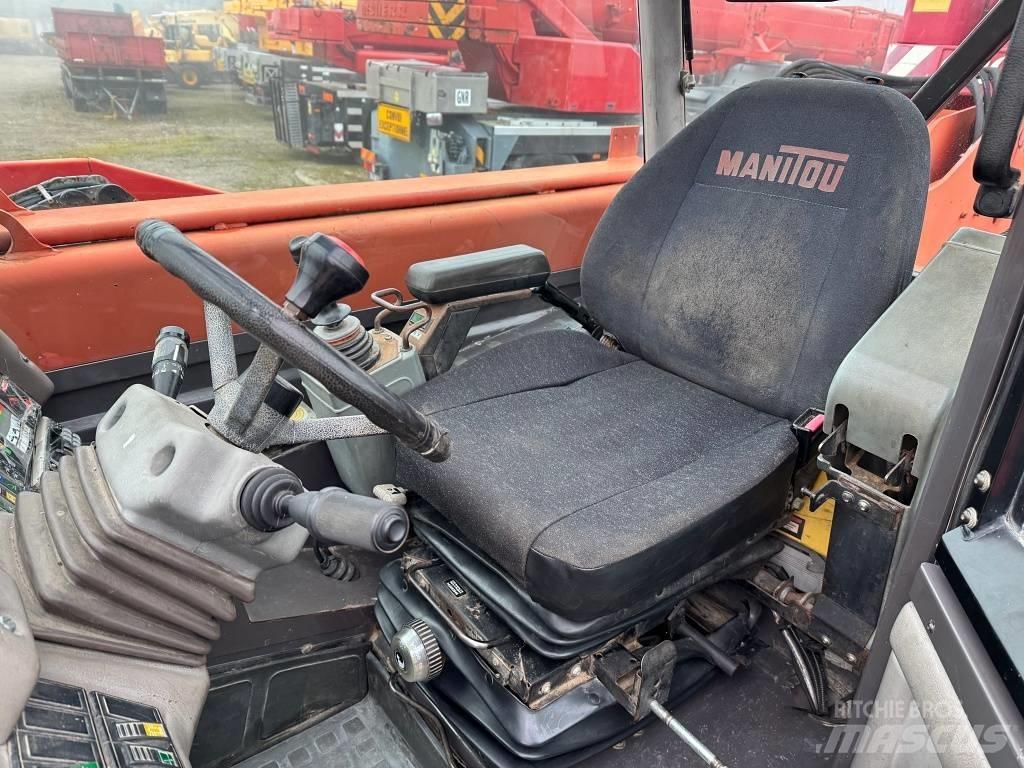Manitou MRT 2150 M 伸縮臂操作車