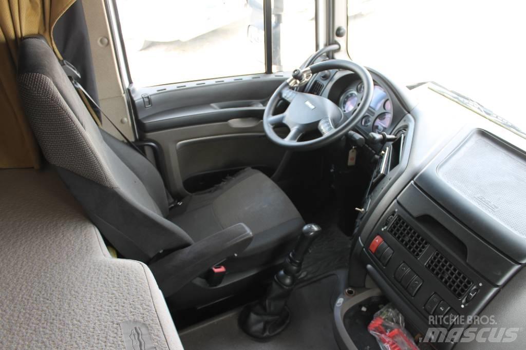 DAF XF105.460 商用底盤車