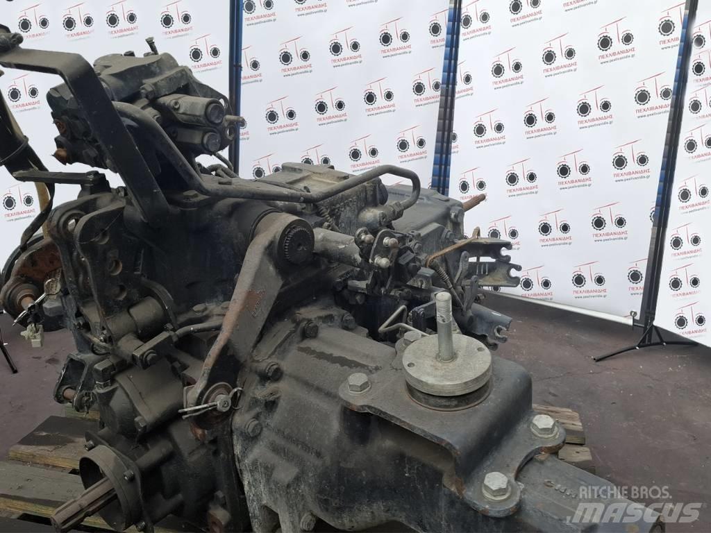 New Holland CNH 傳動裝置