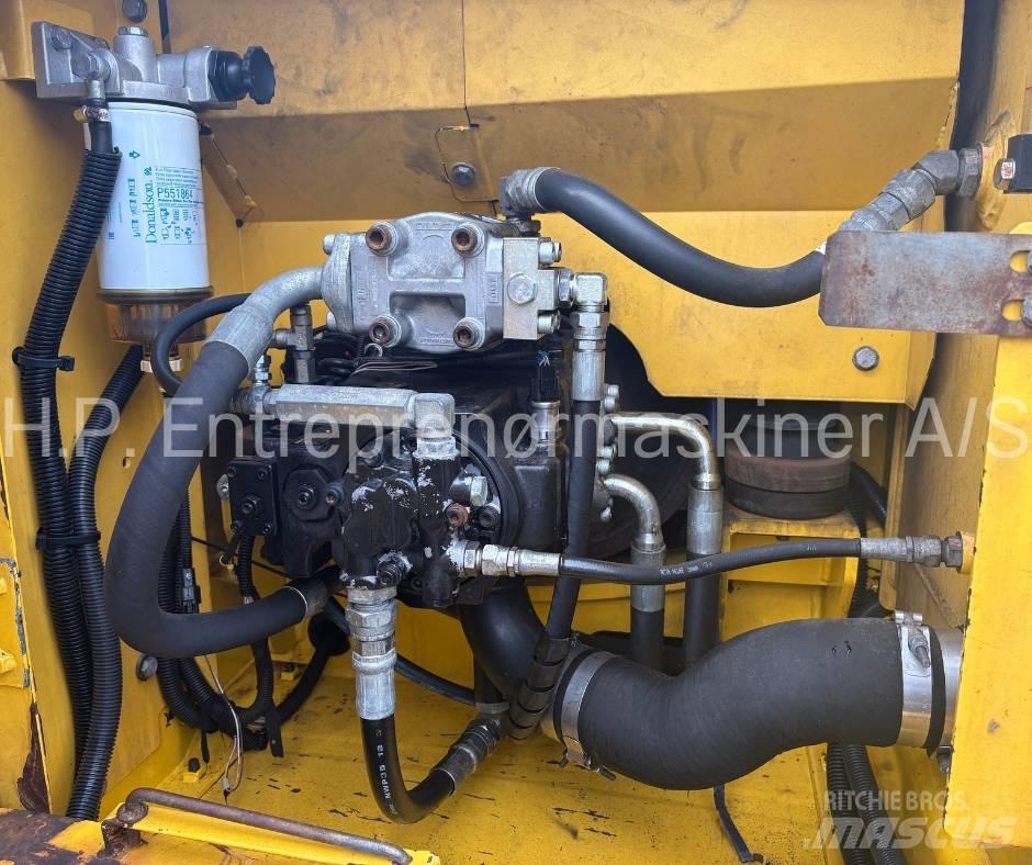 New Holland E 135 B 履帶式 挖土機/掘鑿機/挖掘機