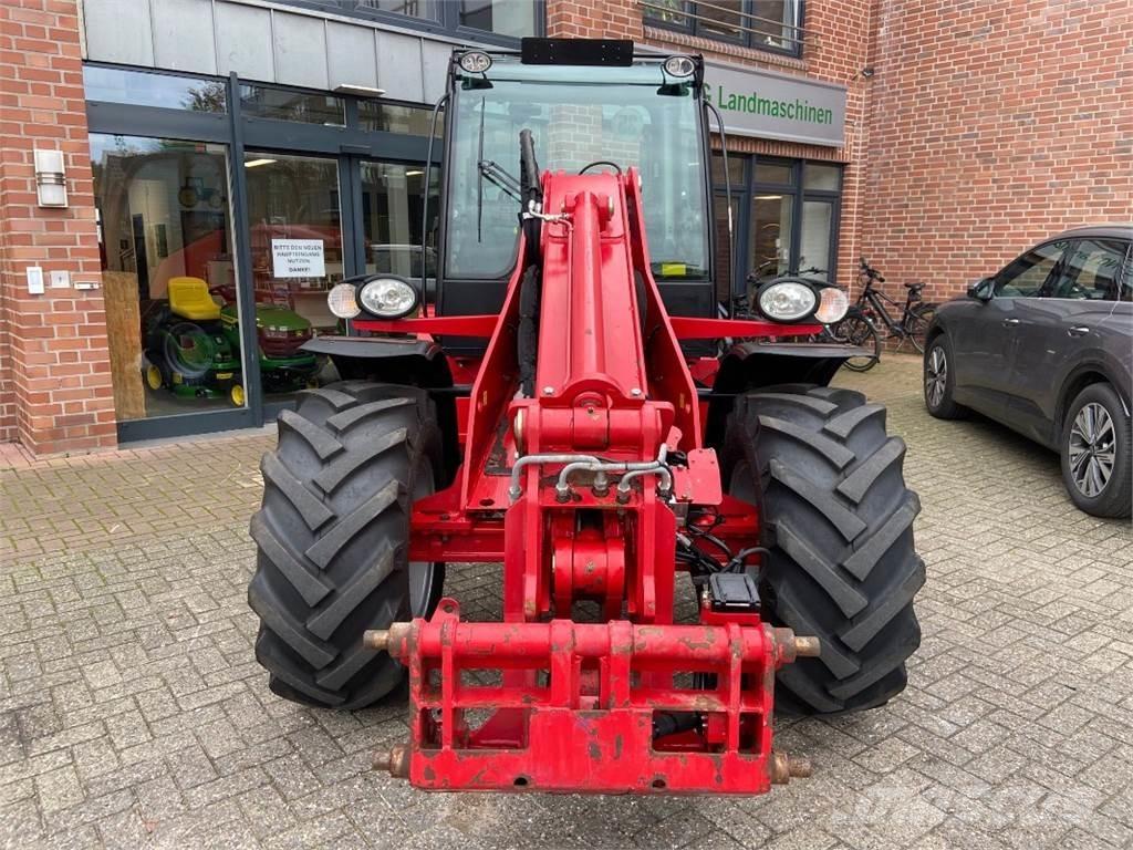 Schäffer 8610T 伸縮臂操作車