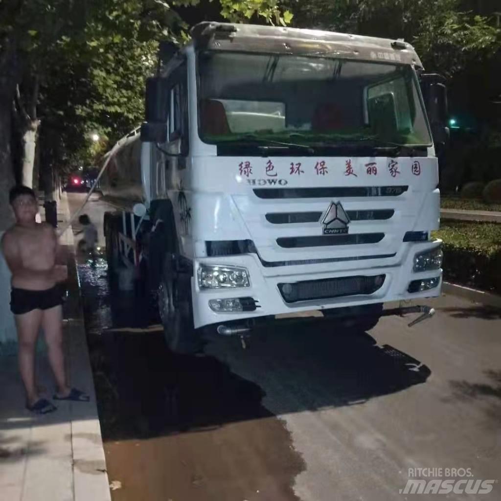 Howo 375 6x4 水車