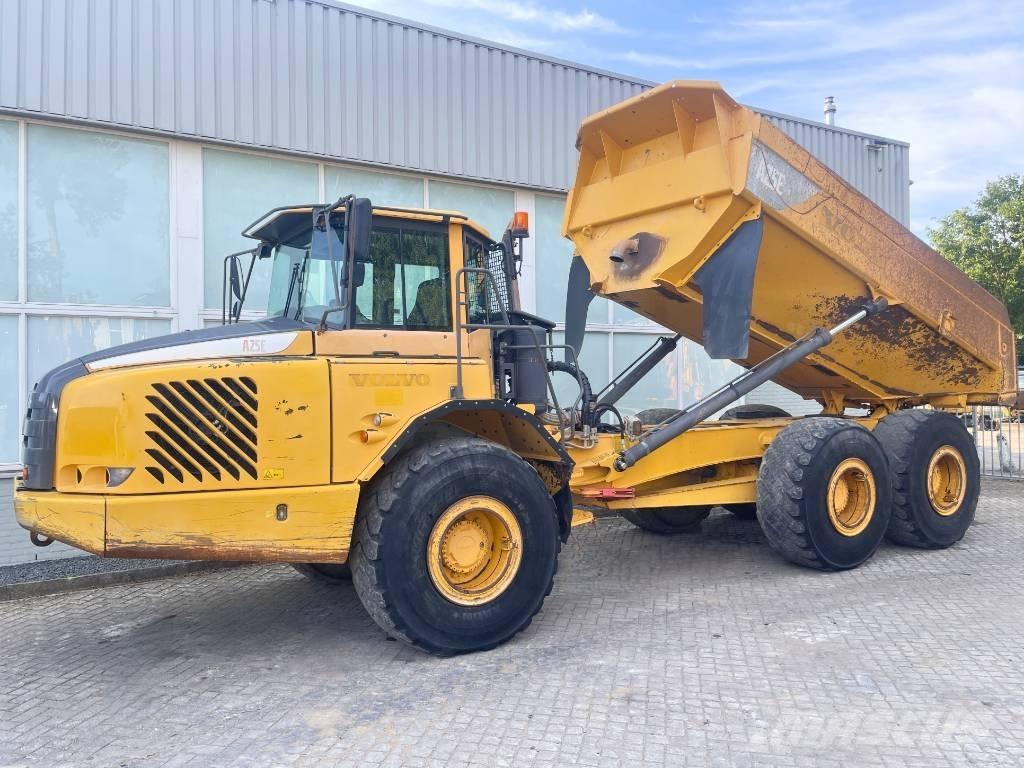Volvo A25E 鉸接式起吊車