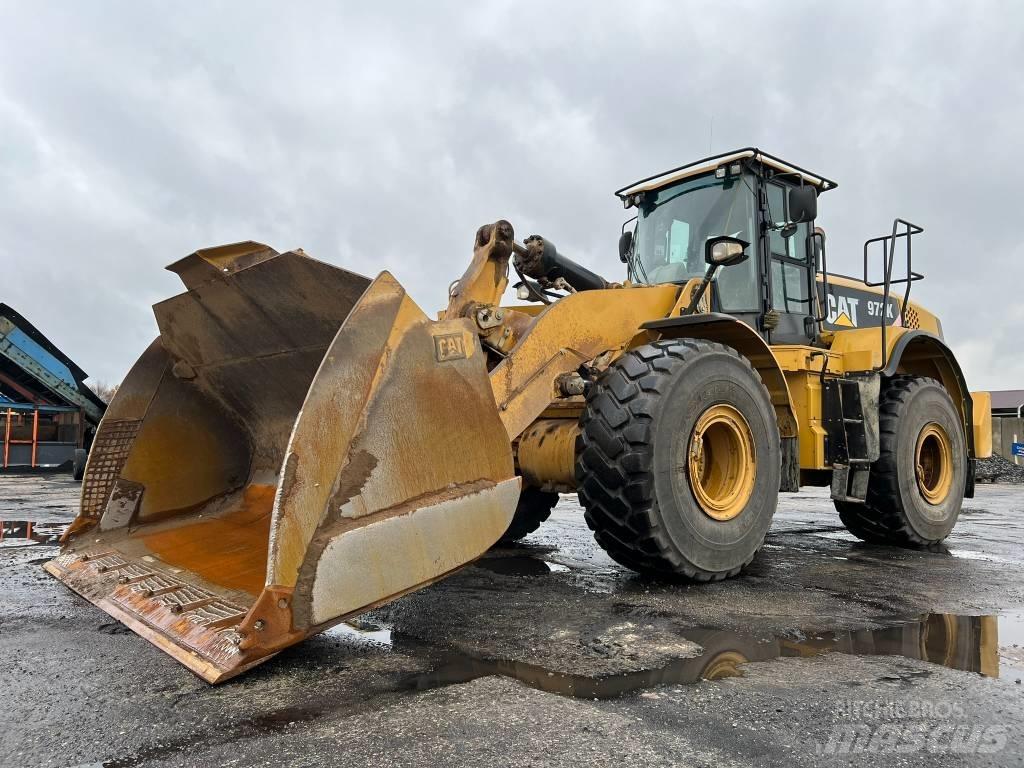 CAT 972 K 輪胎式裝載機