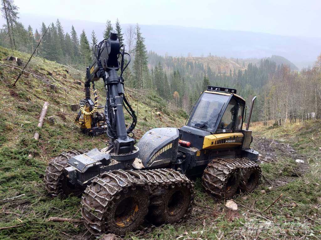 Ponsse ERGO 8W 收穫機