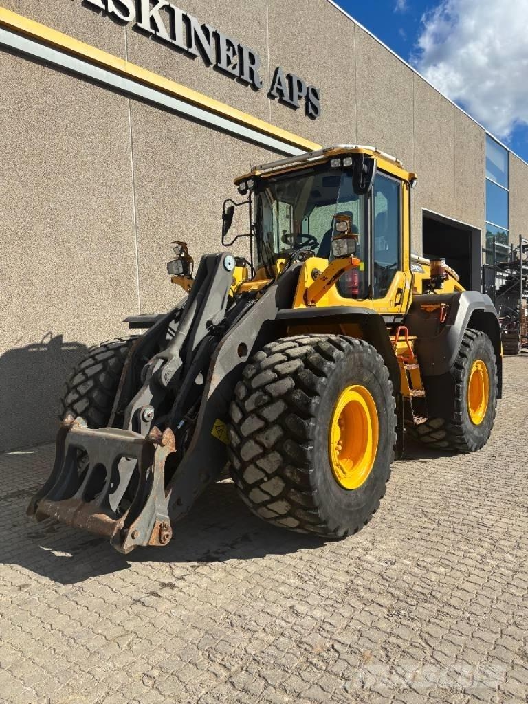 Volvo L 120 H 輪胎式裝載機