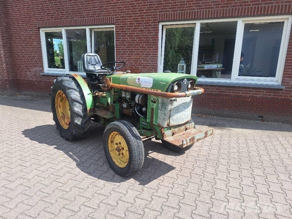 John Deere 1020 曳引機