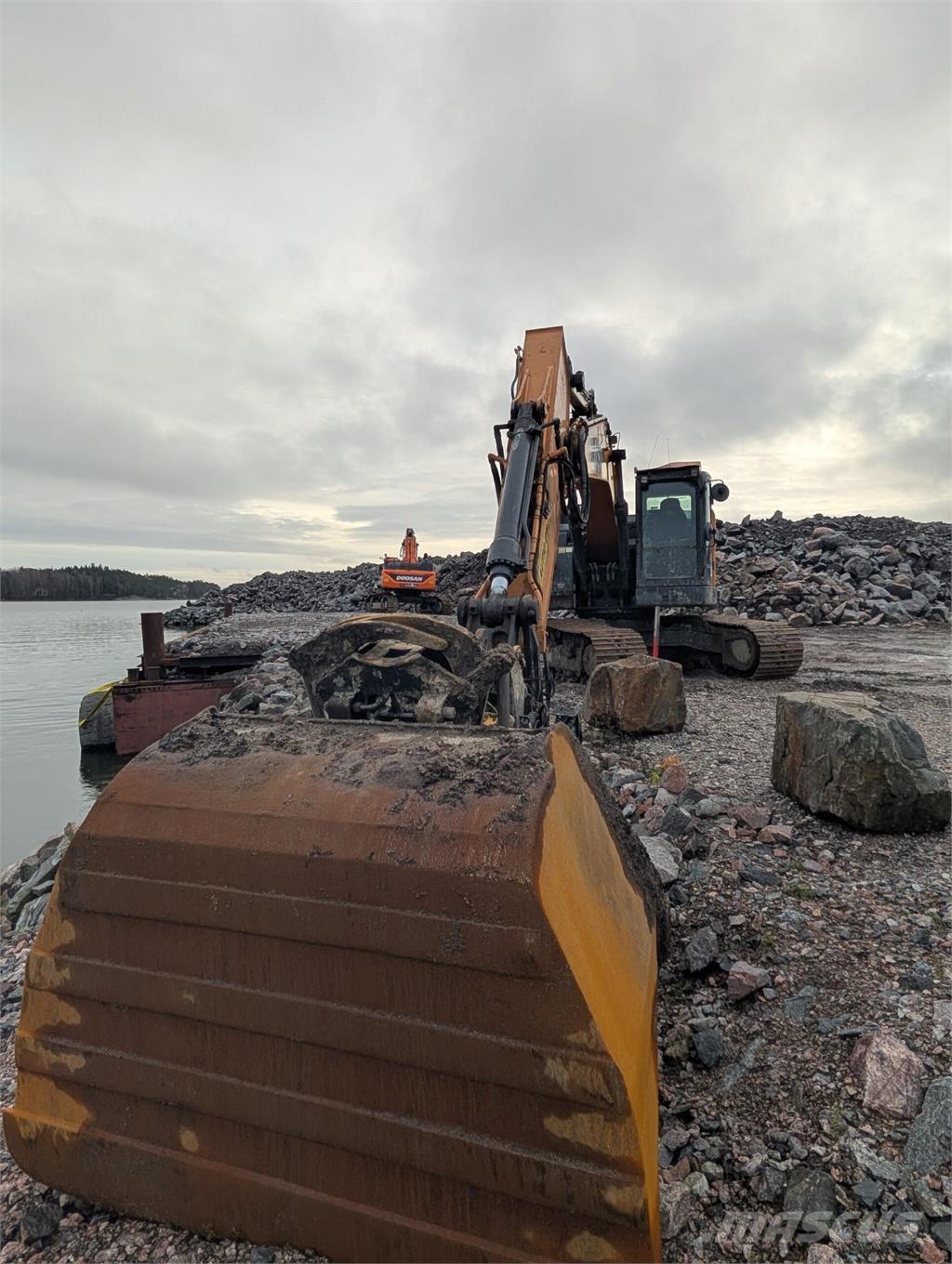 CASE CX 245D SR 履帶式 挖土機/掘鑿機/挖掘機