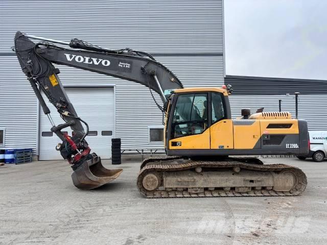 Volvo EC 220 D 履帶式 挖土機/掘鑿機/挖掘機
