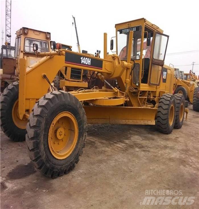 CAT 140 H 平土機