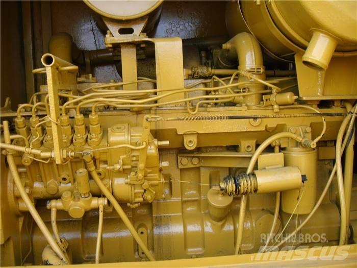 CAT 140 H 平土機