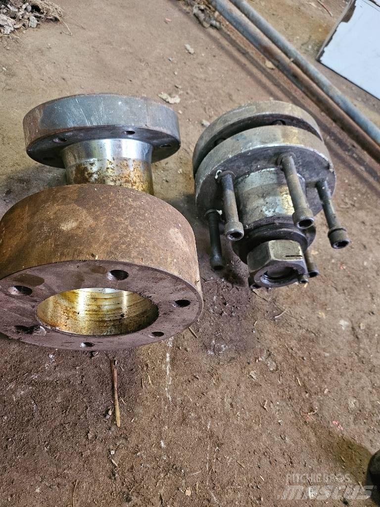  Ukjent 2000 收穫機頭