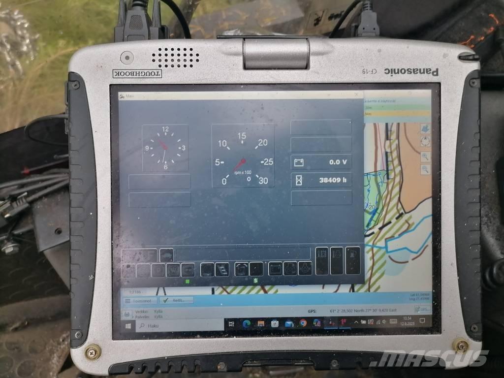 Valmet 911.3 收穫機