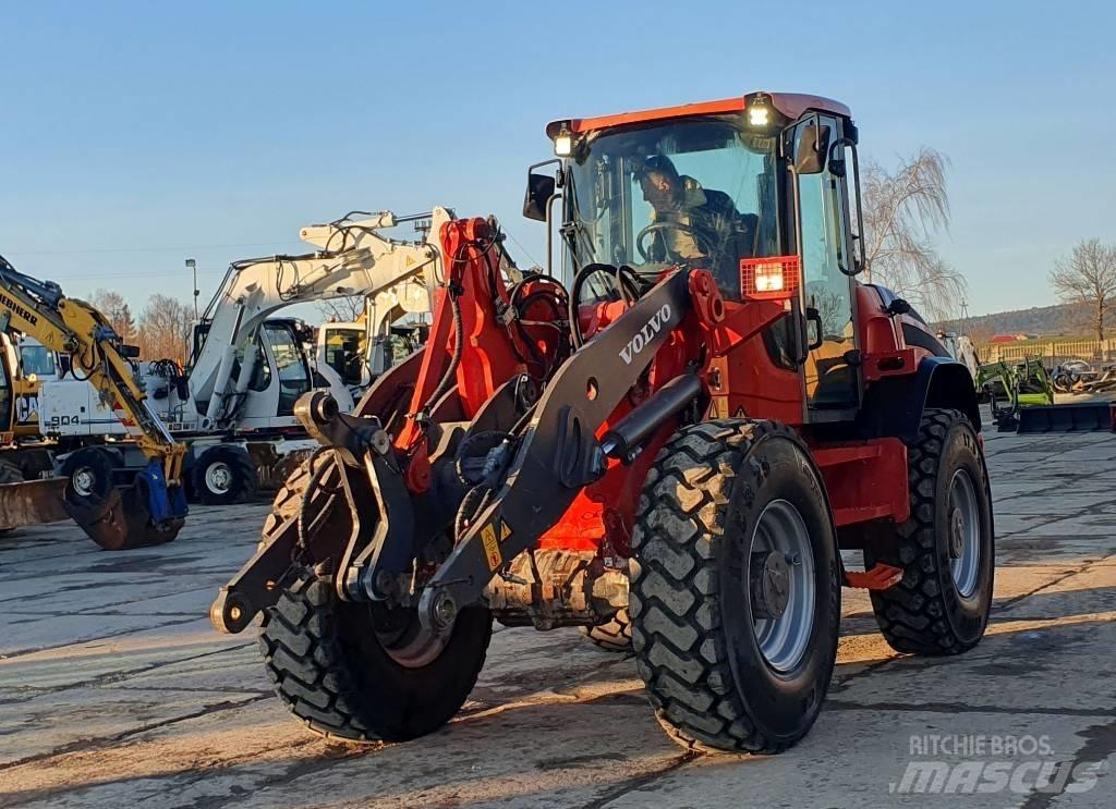 Volvo L 50 F 輪胎式裝載機