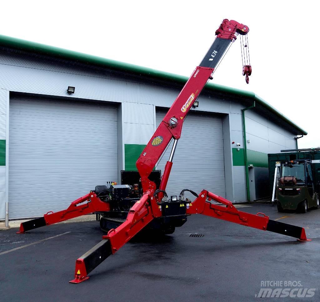 Unic URW-547 CDER 小型起重機