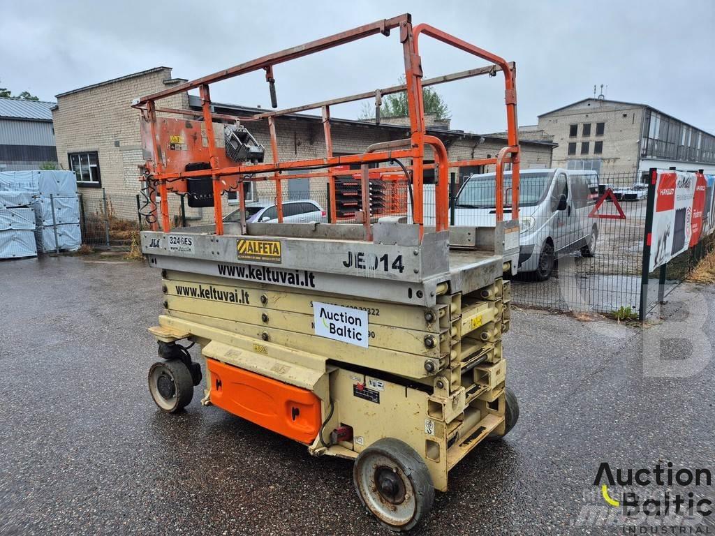 JLG 3246 ES 剪式升降機