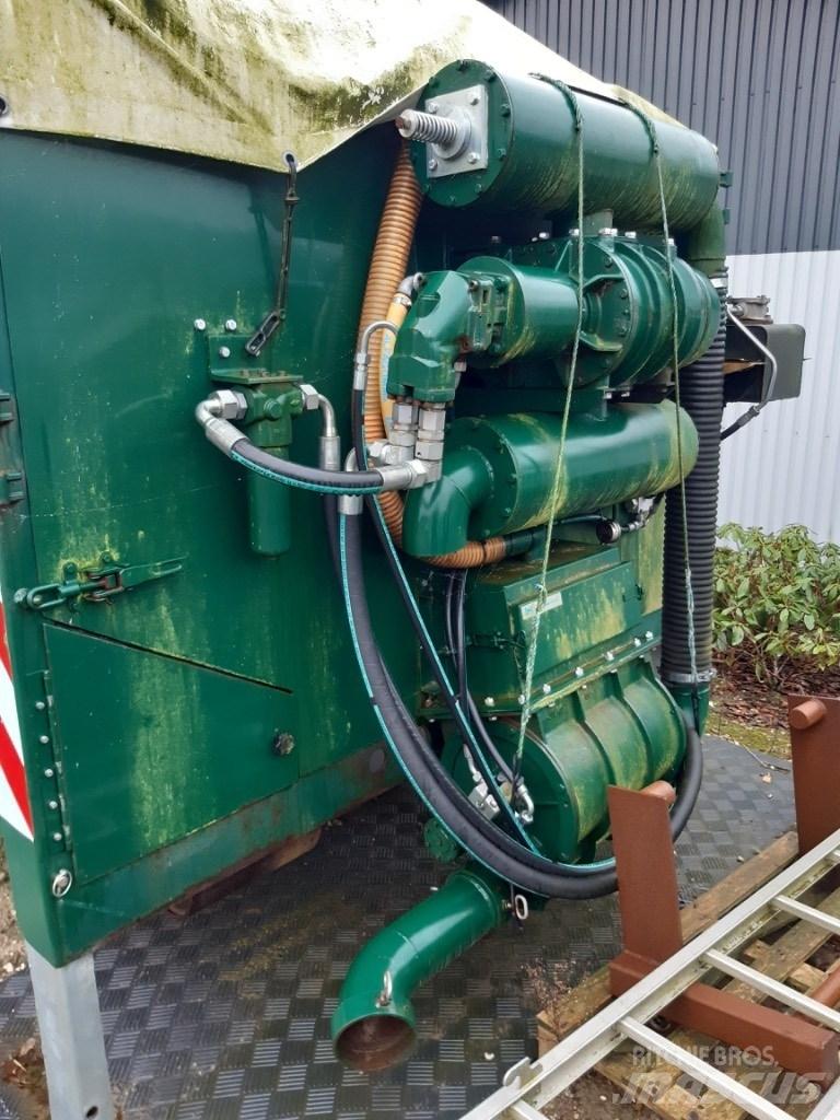  Container 21 m3 勾斗車